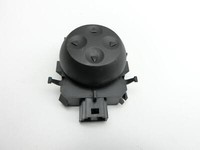 Mercedes S205 W205 14-18 Schalter Rechts für Sitzverstellung Mercedes S205 W205 14-18 16.04.2015 A2059057603 gebraucht Vorschau 2