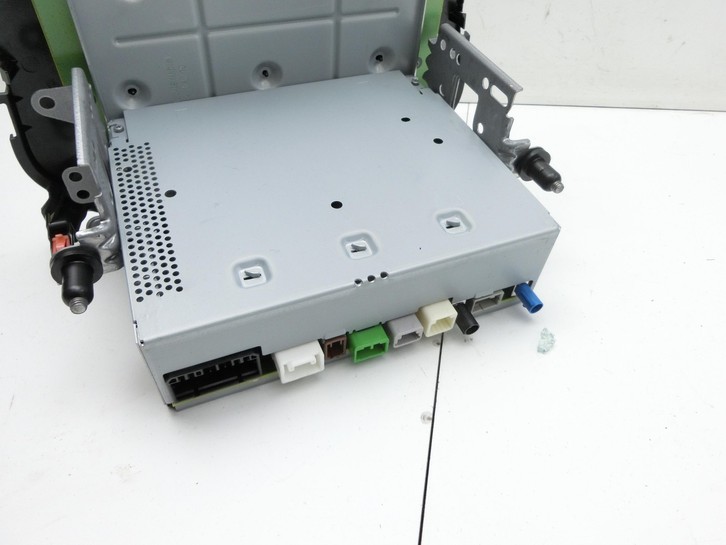 Suzuki Vitara LY 18-24 Navigationssystem Navi Suzuki Vitara LY 18-24 18.07.2019 39920-54P61 7505001409 gebraucht Bild 3