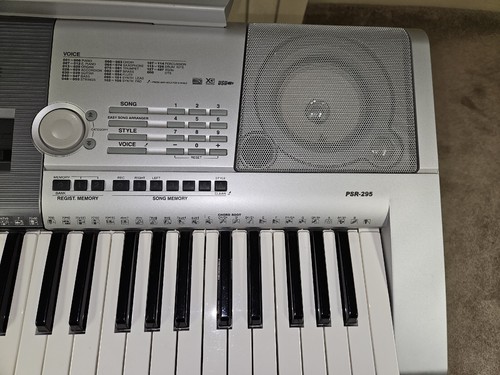 YAMAHA ヤマハ 電子ピアノ ポータトーン PSR-295 ソフトケース付 YAMAHA ヤマハ 電子ピアノ ポータトーン PSR-295 ソフトケース付