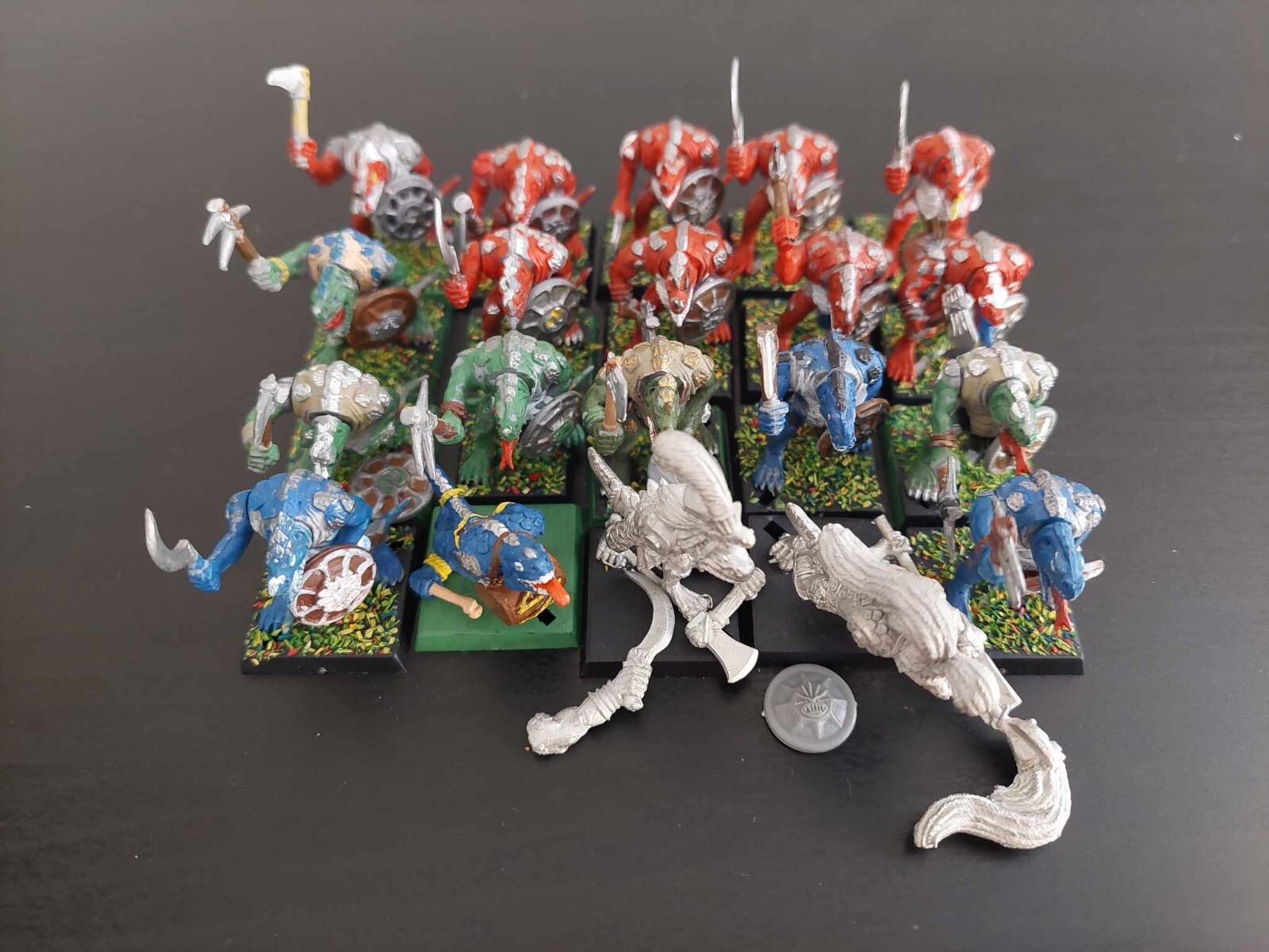 Warhammer classic Lizardmen Saurus Warriors with Command