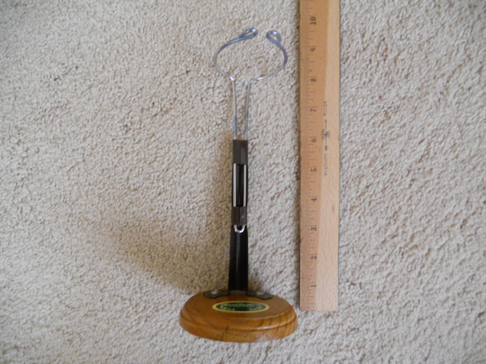 The Bearington Bears Collection Wood and Metal Stand