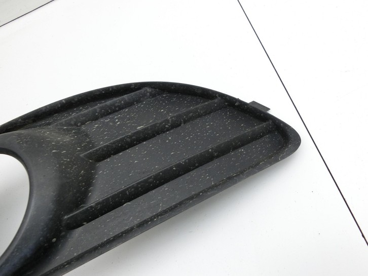 Audi A4 B6 8H 02-05 Frontblende Rechts Rahmen Blende für Nebelscheinwerfer Audi A4 B6 8H 02-05 17.05.2005 8H0807682... Vorschau 3