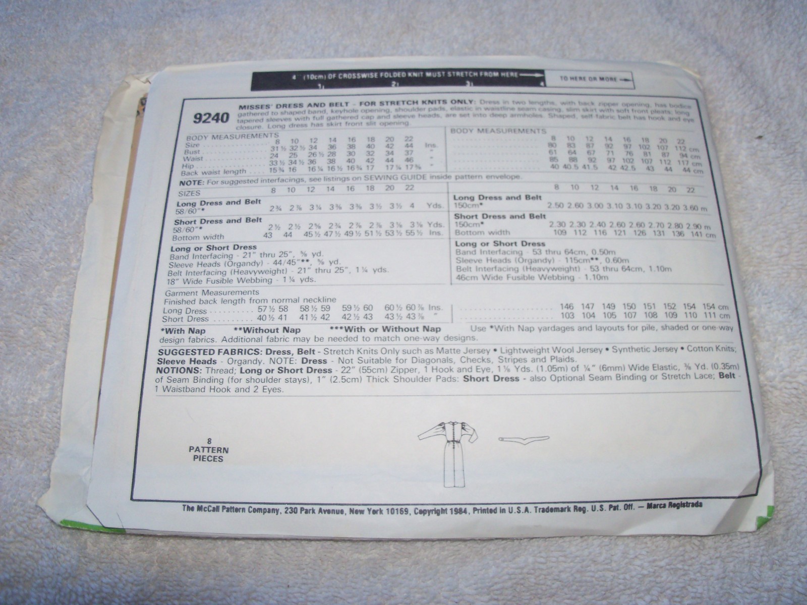 McCALL'S PATTERN - 9240 LADIES DRESS FRONT KEYHOLE OPENING V BELT SIZE 10 UNCUT