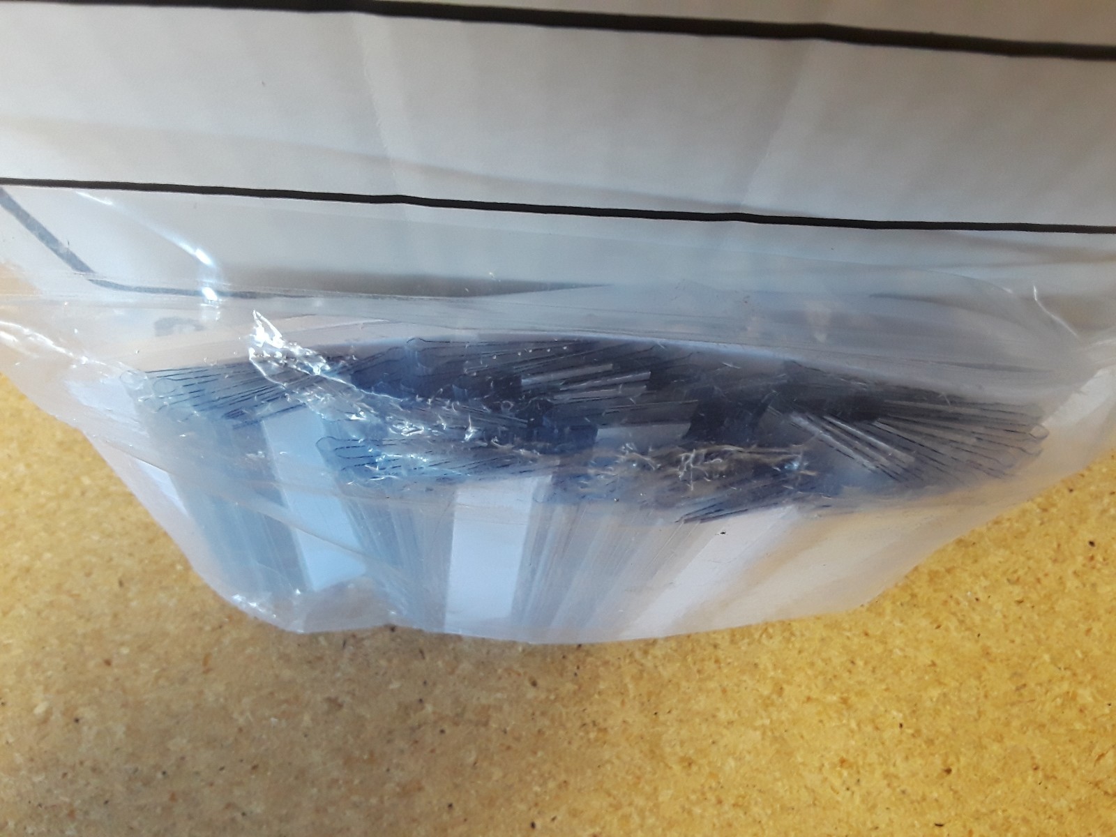 Open-Edge™ Plastic Label Holder 1