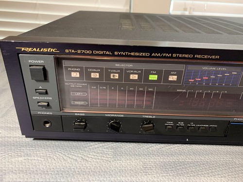 Realistic STA-2700 Digital Synthesized AM/FM Stereo Receiver