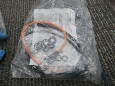 New AZBIL CORPORATION FL7S-1W6W-CN03 / FL7S1W6WCN03B