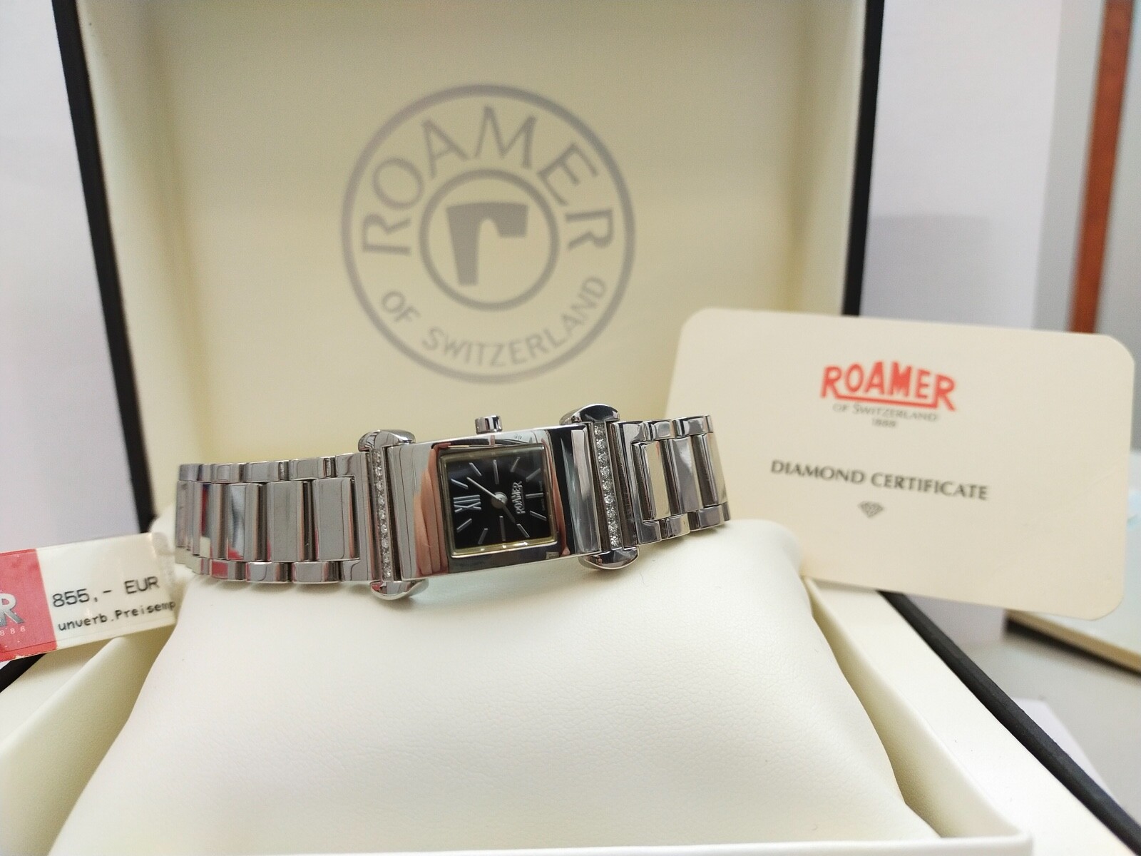 Pre-owned Roamer Watch Dreamline Luxury 18 Diamonds Swiss Made Folding Clasp 637.953