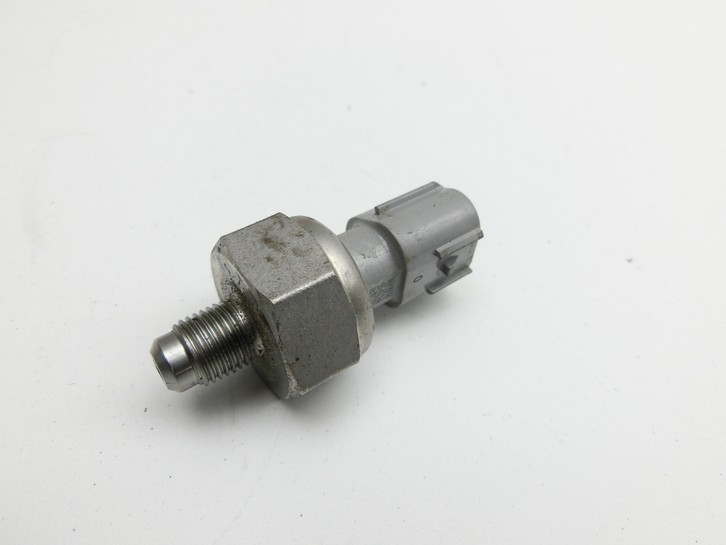 Volvo XC 90 XC90 II T6 T6 2,0 235KW Drucksensor Kraftstoffdruck Volvo XC 90 XC90 II T6 02.11.2018 31303497... Vorschau 2