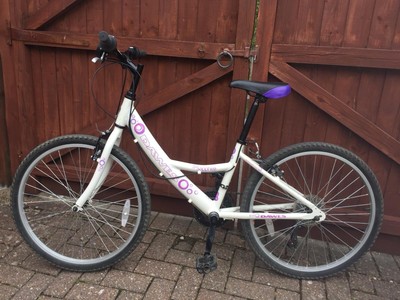 moana bike halfords