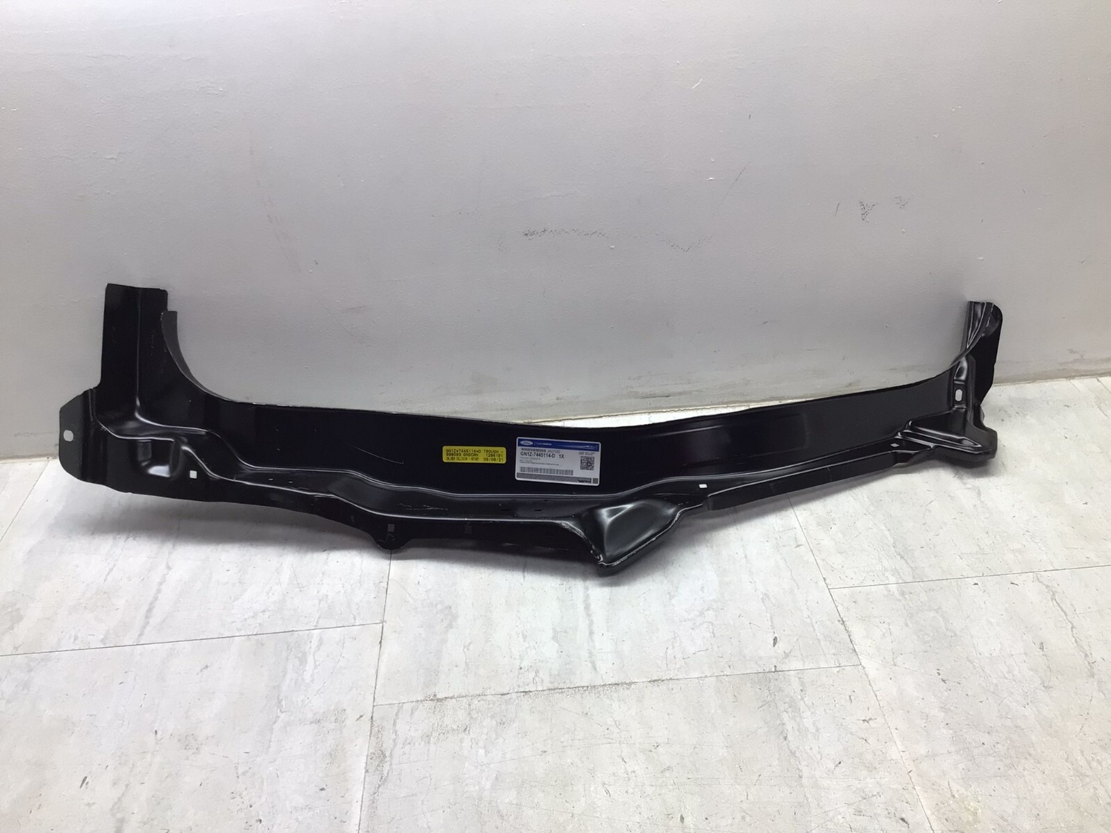 2018-2021 Ford EcoSport OEM Right Side Trough GN1Z-7445114-D