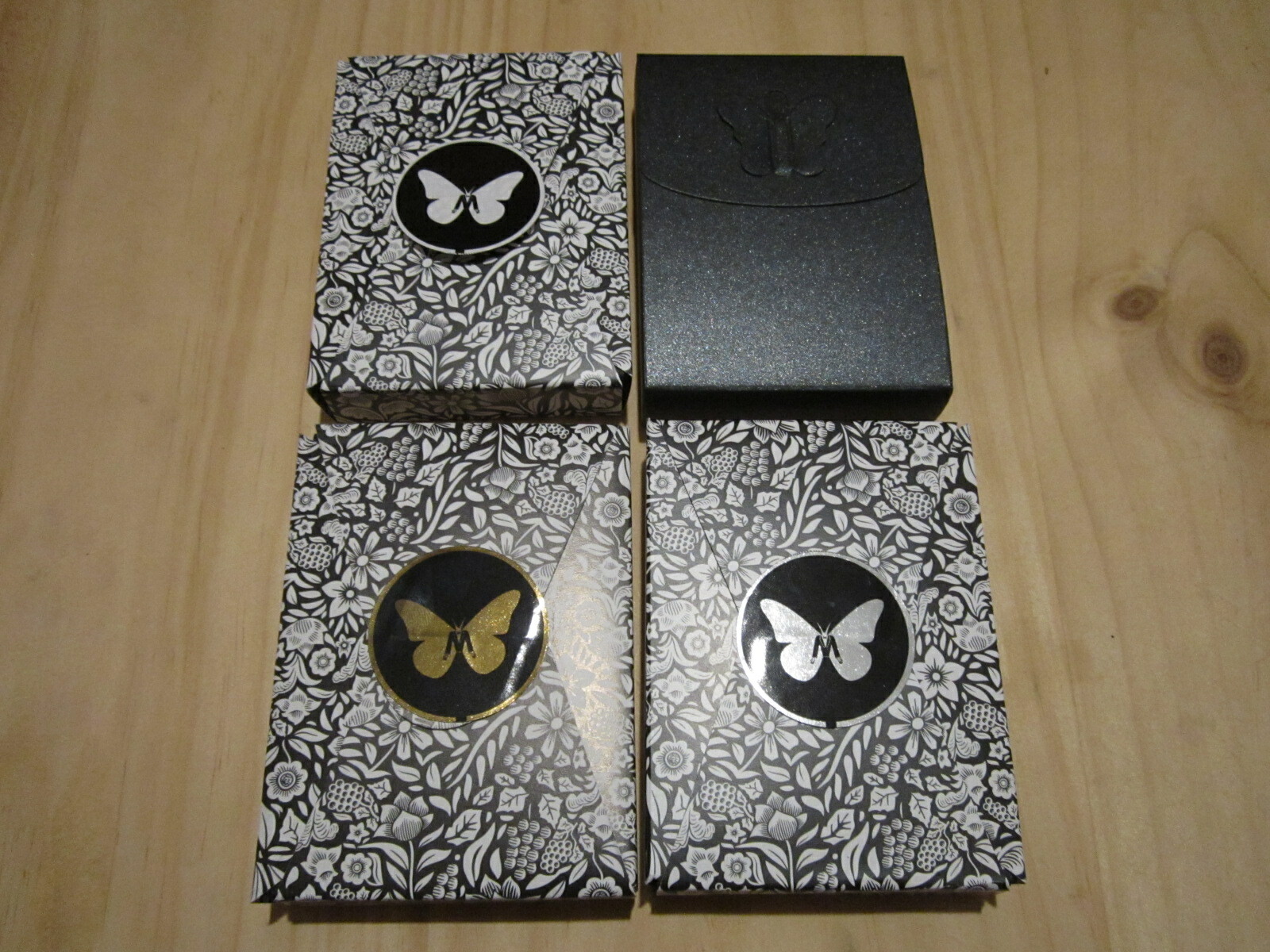 Butterfly Playing Cards Black+Gold+Silver+FU - Limited, Rare, Foil, Marked Butterfly Playing Cards Black+Gold+Silver+FU - Limited, Rare, Foil, Marked