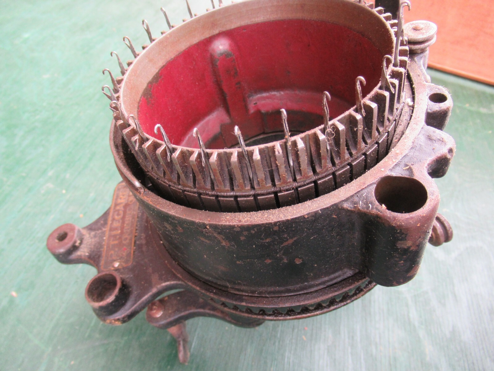 ANTIQUE PT LEGARE  400 AUTO CSM KNITTER MACHINE 4 Cylinder 54 72 80 +  36 Ribber