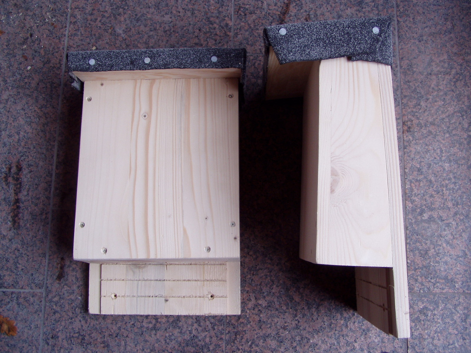 1 St.Fledermauskasten Nistkasten Nistkästen nach NABU Edelstahl Schrauben