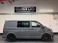 2022 Volkswagen Transporter 2.0 TDI 110 Highline Kombi Van WINDOW VAN Diesel Man