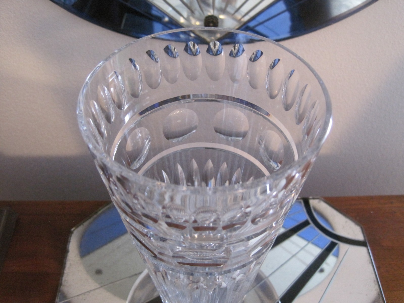 VINTAGE ANTIQUE ART DECO SIGNED HAWKES CRYSTAL GLASS TRUMPET VASE 10 1/2