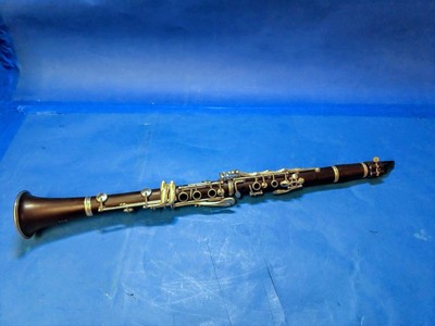 Yamaha Model 34 Clarinet  Comes With Original Case