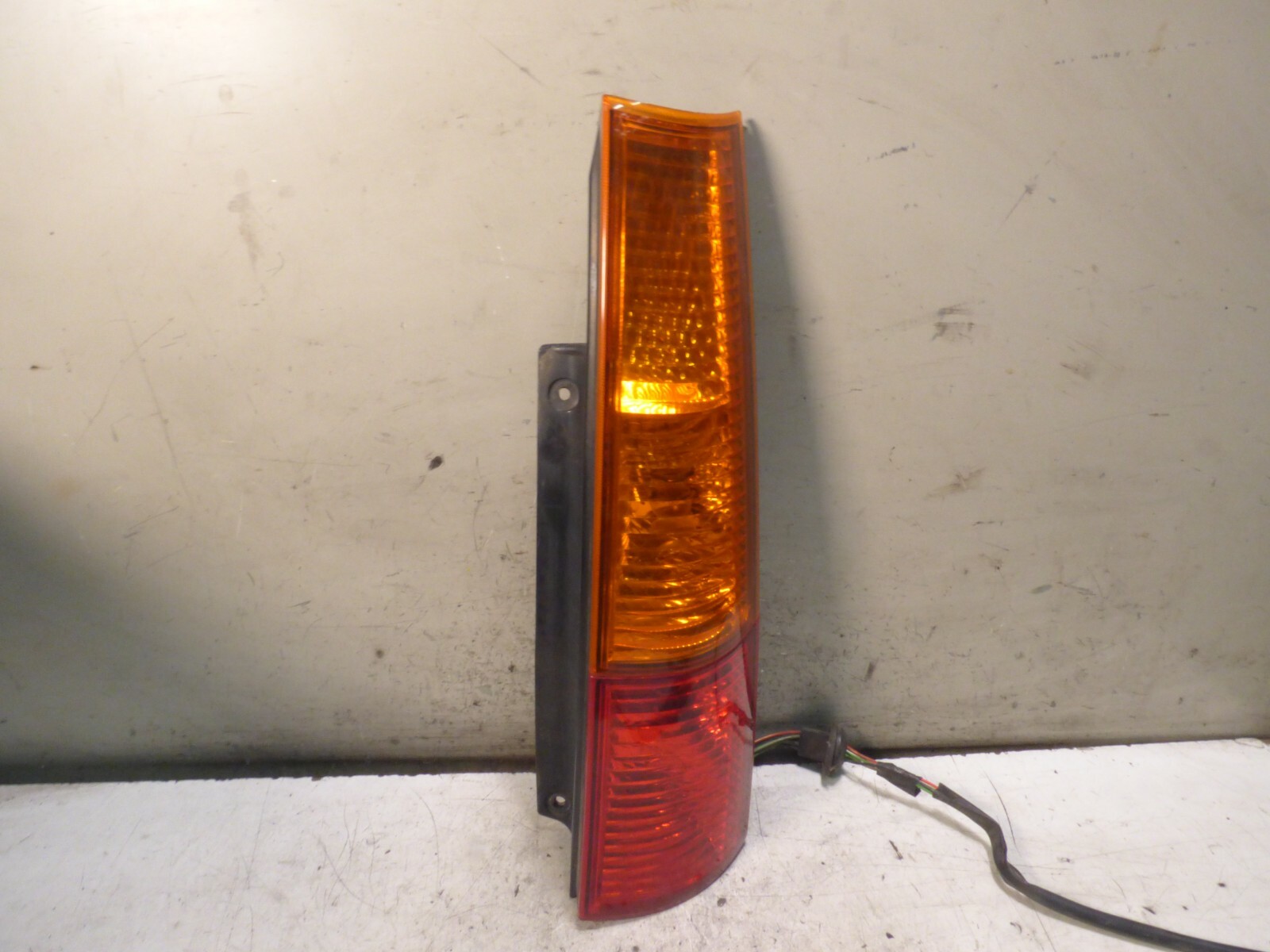Fanale posteriore destro SUBARU JUSTY 2002