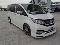 2015 Honda Stepwagon RP3 1.5 Turbo Spada Waku Waku Doors MPV Petrol Automatic