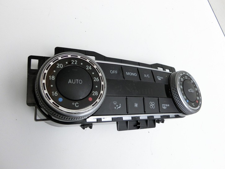 Mercedes X204 08-12 Bedienteil Bedienelement Heizung Klimabedienteil Mercedes X204 08-12 04.12.2009 A2049002103... Vorschau 2