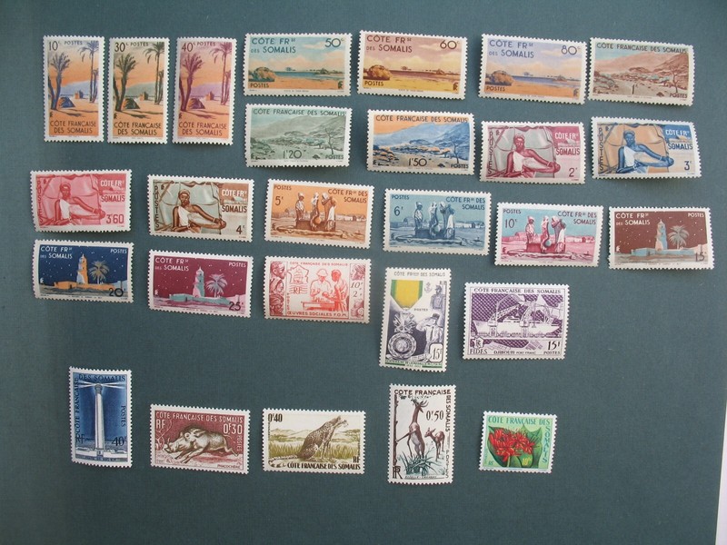 Timbre Cote Des Somalis 1947/1958 NÂ° 264 Ã  282 + 283 Ã  290 Neuf ** C: 89 â¬ Voir