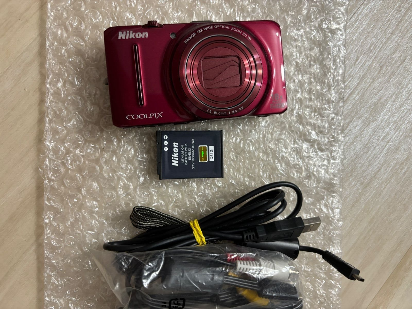 Nikon COOLPIX S9300 Red Digital Camera 16.0MP 18x Optica