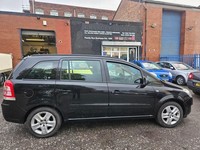 Vauxhall/Opel Zafira by Grange Car Sales, Manchester, Greater Manchester