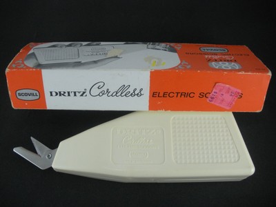 Electric Scissors Dritz Cordless No 816 Scovill Made in Switzerland Batteries
