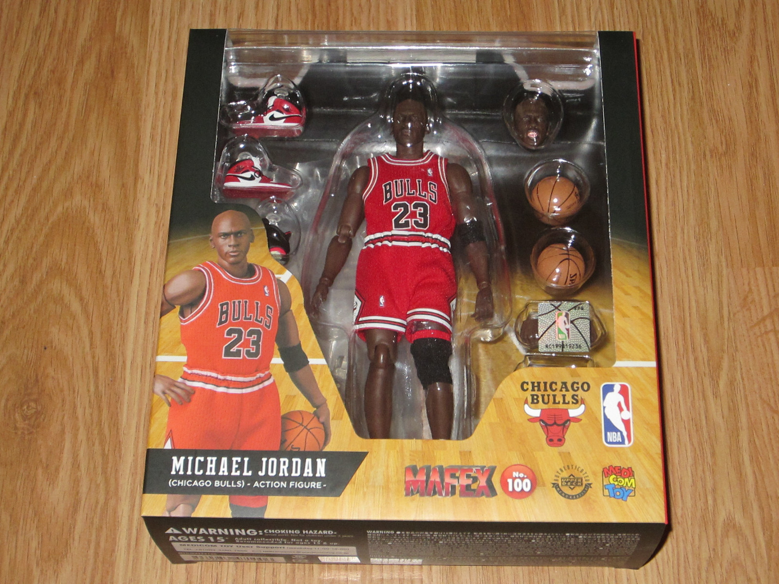 スポーツ MAFEX TOY Michael Jordan Chicago Bulls Medicom Toys Chicago Bulls MAFEX Michael Jordan 6.5 Action