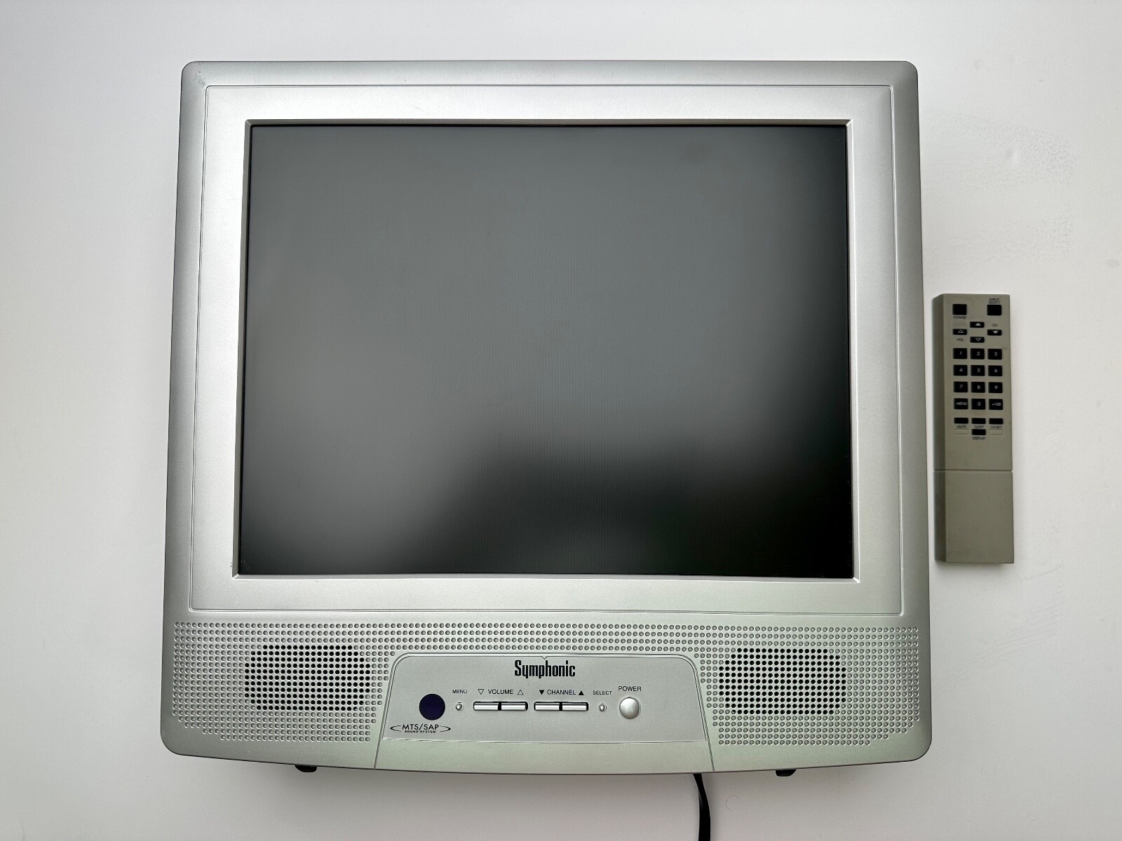 Symphonic 15” TV Television WF15L5 LCD