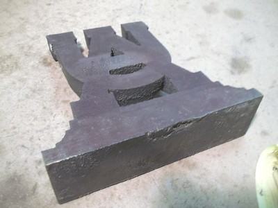 University of Alabama Cast Iron Doorstop weighs 5#