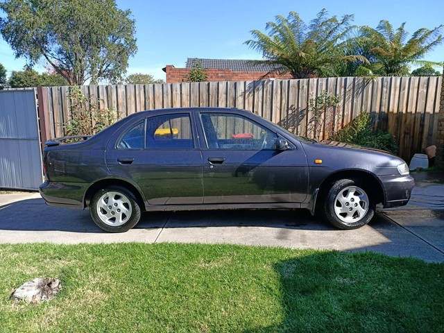 Nissan pulsar 1997
