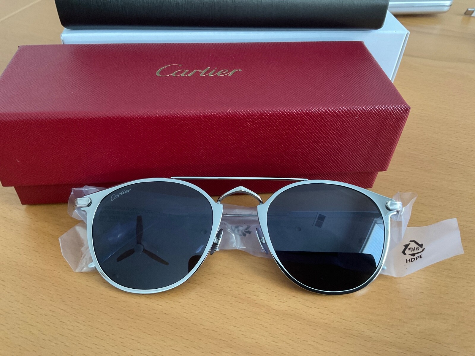 Cartier サングラス CT0015S シルバー Cartier CT0015S 006 Sunglasses - US