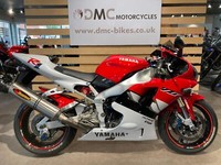 Yamaha YZF R1 - STUNNING, ORIGINAL EXAMPLE! 1999 14024 Miles