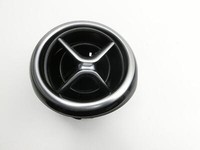 Mercedes W246 B180 14-18 Luftdusche Luftdüse Links Mercedes W246 B180 14-18 22.11.2016 A2468303900 gebraucht Vorschau 2