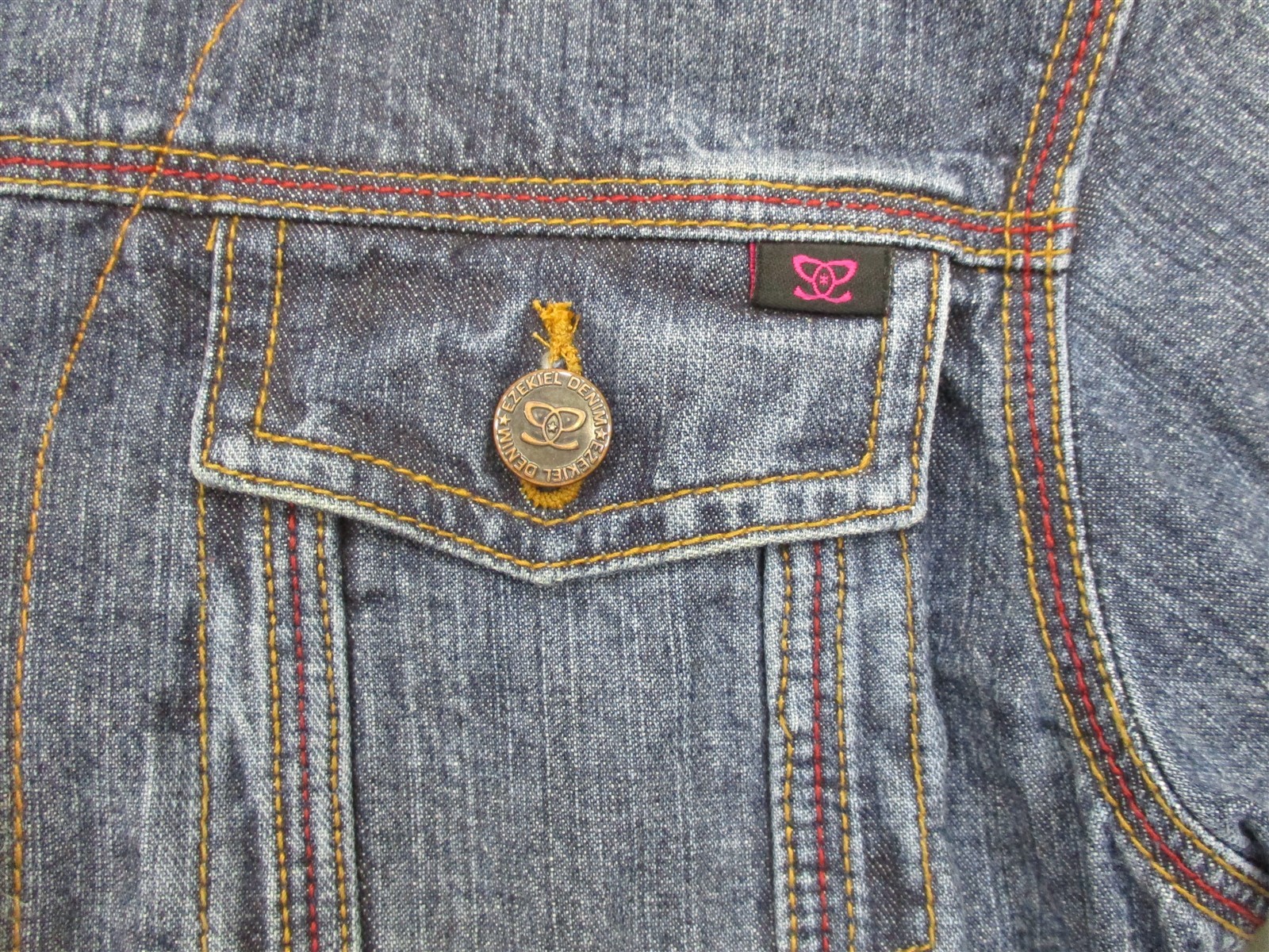 EZEKIEL K2764 Youth Girl's Size S Button Front Faux Fur Dark Wash Jean Jacket