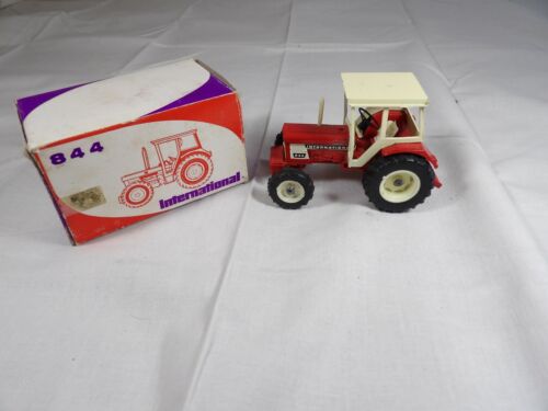 Diano tractor International 844 France toy