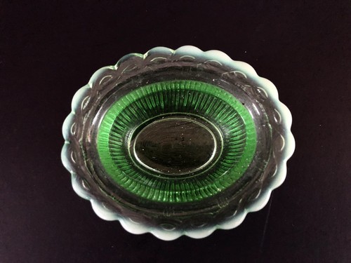 Vintage Salt Dish, Kitty In Basket,Green Glass, Mark “M”, 2.5”x3”x2.5”
