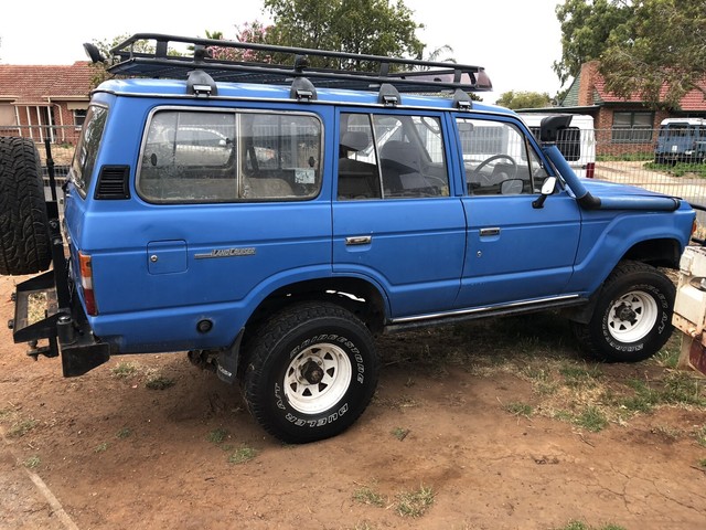 Toyota land cruiser tank