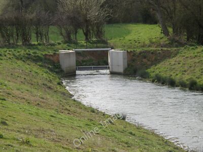 Photo 12x8 Water level control barrier on the Willow Brook Blatherwycke Pa c2010