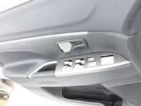 Mitsubishi ASX GAW 16-19 Türverkleidung Türpappe Links Vorne Mitsubishi ASX GAW 16-19 15.09.2017 7221D553XA FLMX4... Vorschau 6
