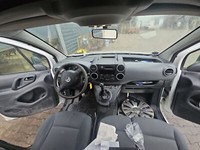 Citroen Berlingo B9 12-18 Lieferwagen Hinterachse Achse m. Scheibenbremse Citroen Berlingo B9 12-18 12.03.2015... Vorschau 10
