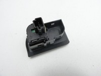 Maserati Ghibli M157 13-24 Schalter Taster für Heckklappe Öffner Maserati Ghibli M157 13-24 15.06.2016 gebraucht Vorschau 3