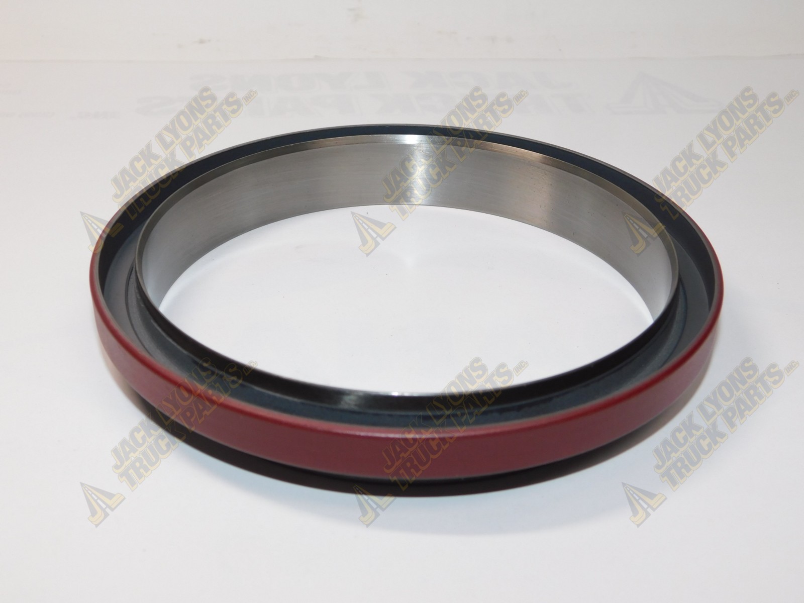 1817867C92 New International REAR SEAL for DT466, PAI 436015
