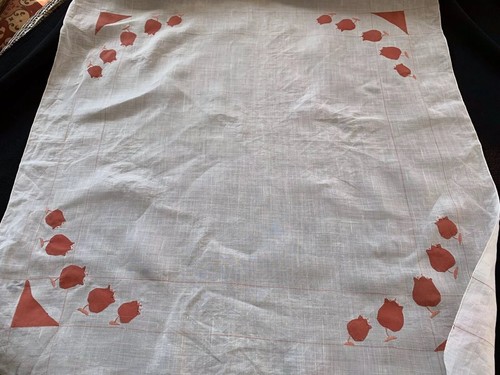 Vintage Red & White Appliqué Tulips Luncheon Cloth Thinner Cotton Almost Organdy