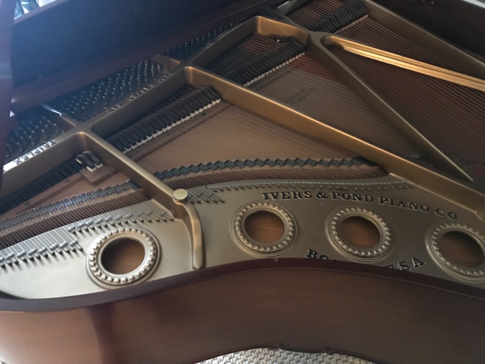 Piano - Ivers and Pond 1934