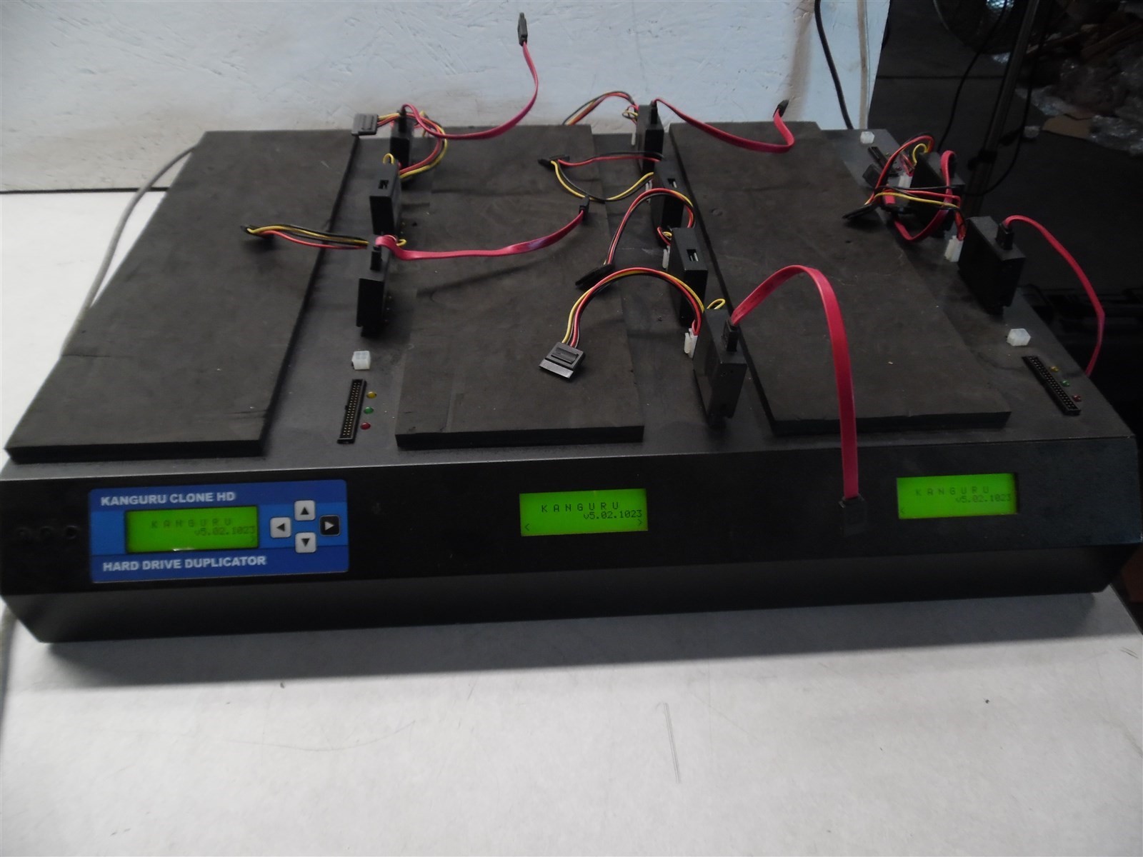 Kanguru Solutions Model 12 Target Hard Drive Duplicator P/N: Kclone-12HD