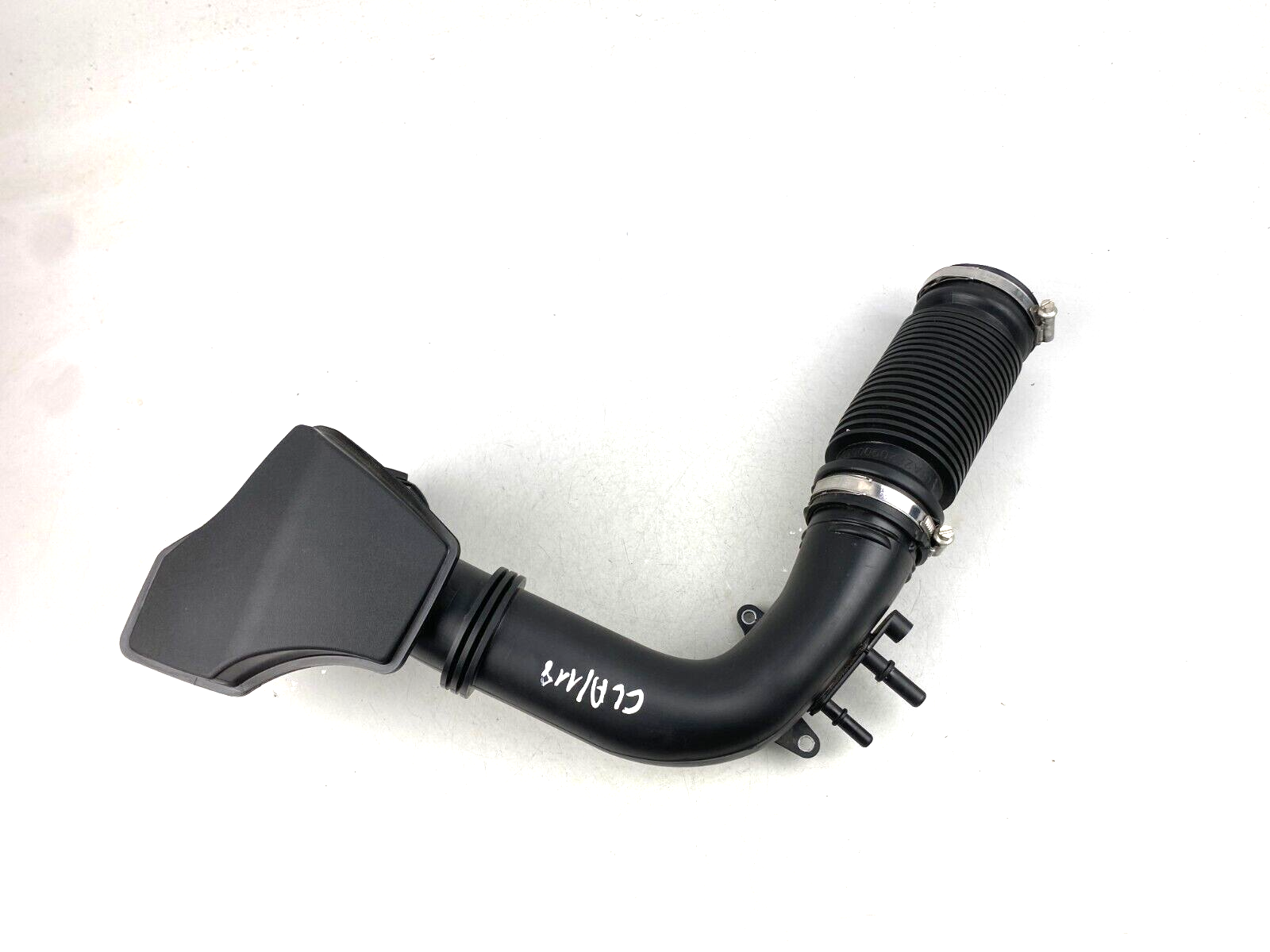 abc18　2口 Mercedes Benz CLA Class C118 Hybrid Air Intake Intercooler