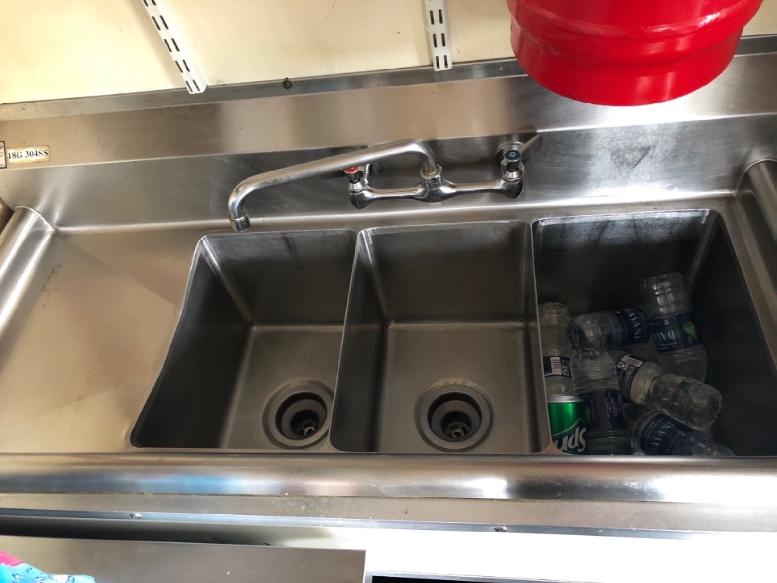 Food Truck Ready to Go! Fully Equipped