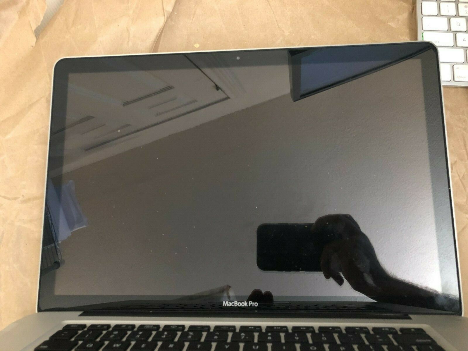 ヤバアギス様の件。MacBook Pro 2020 Amazon.co.jp: 【整備済み品】 Apple MacBook Pro 2020