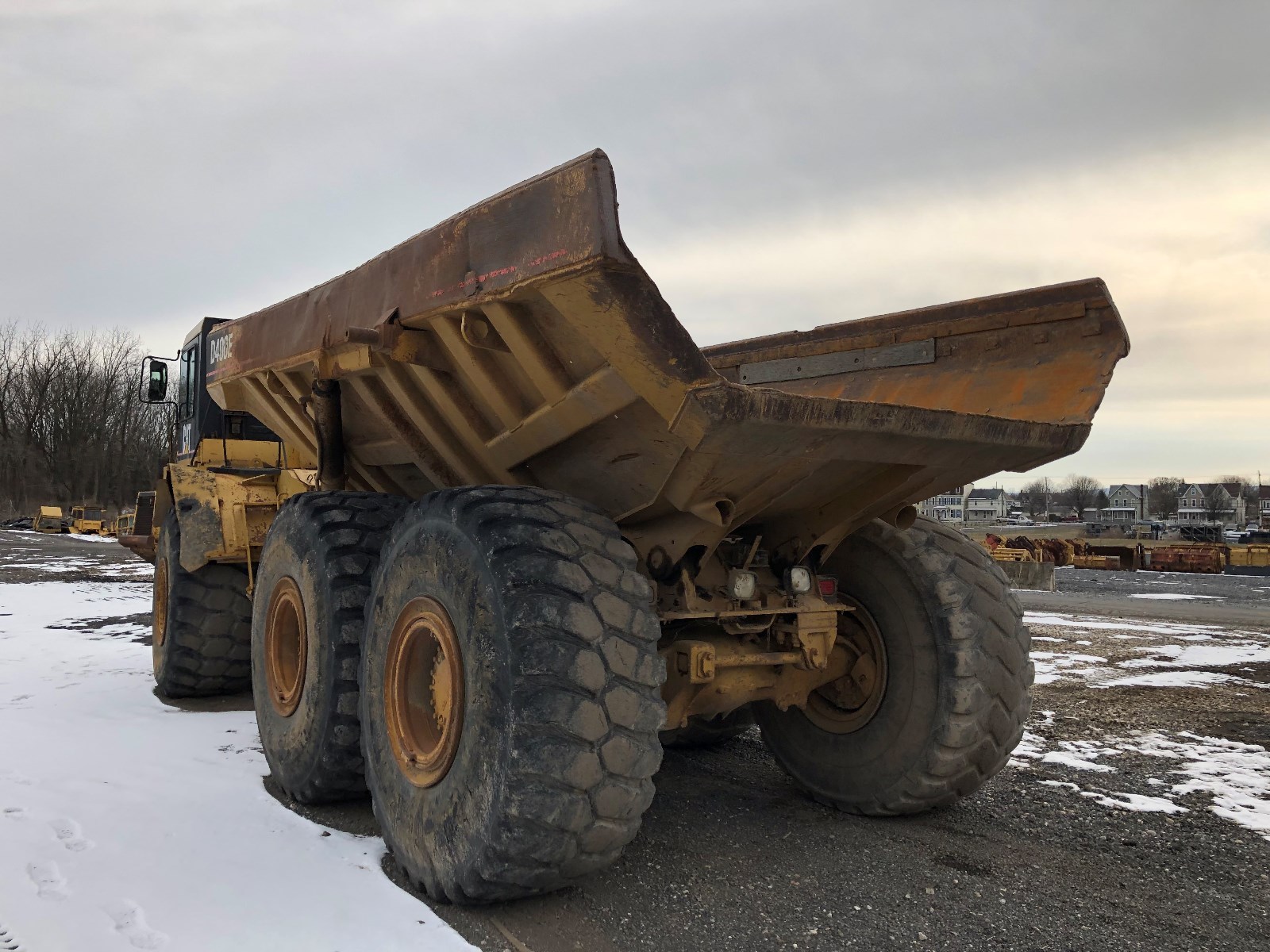 1996 CAT D400E OFF ROAD TRUCK